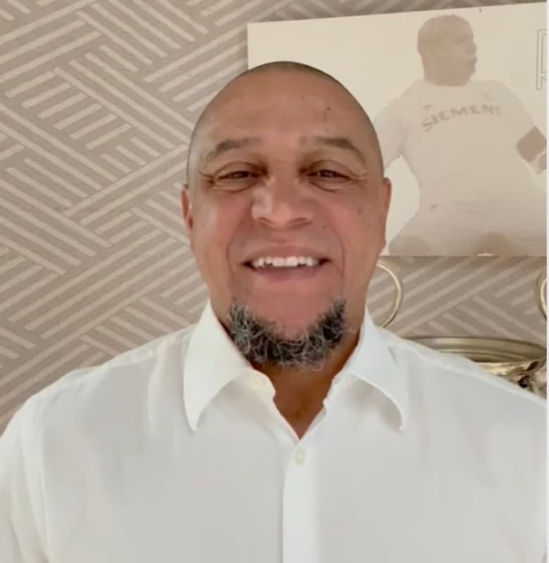 Roberto Carlos speaking to camera