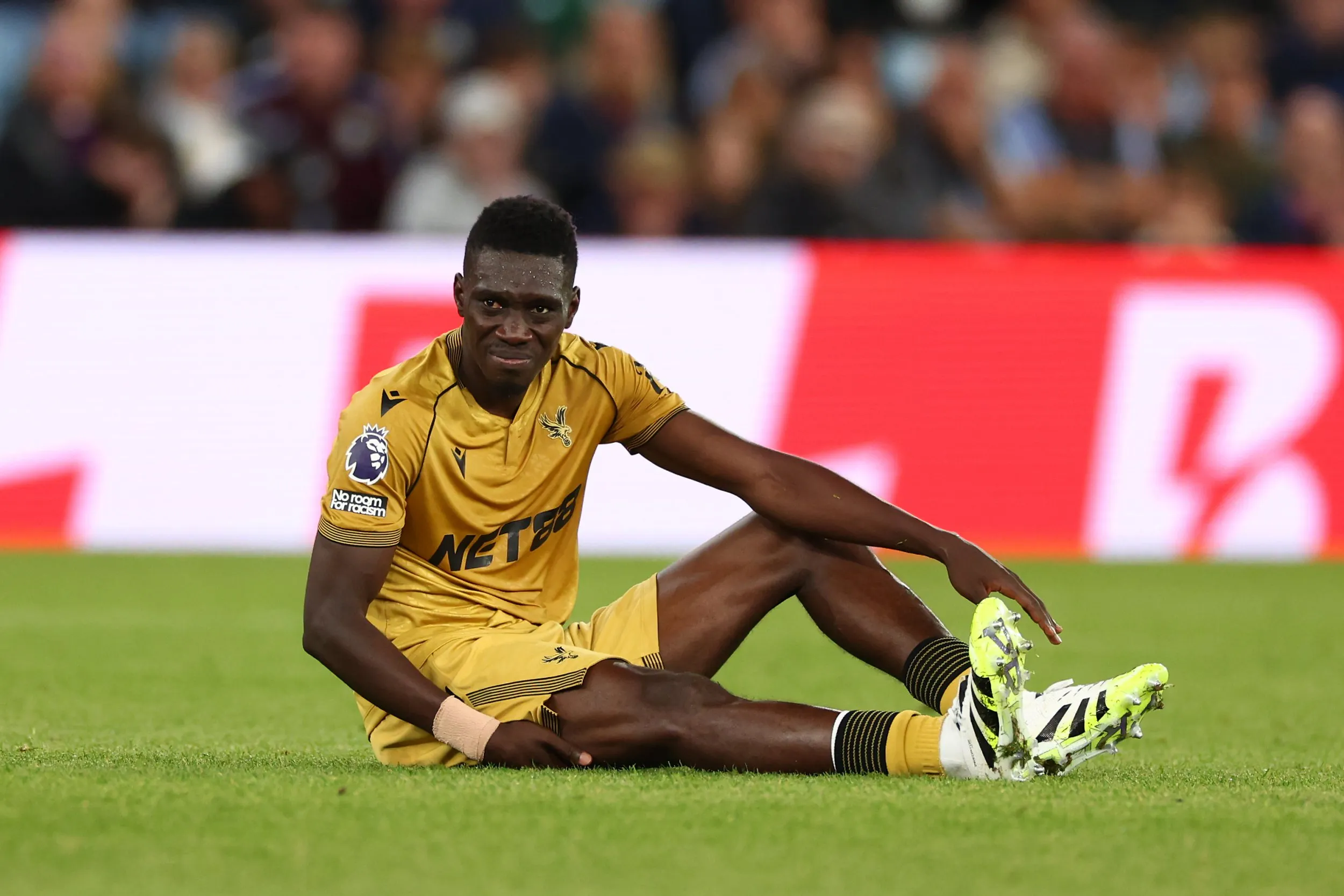 Ismaila Sarr picked up an injury vs Manchester United, which puts his participation at AFCON, in jeopardy