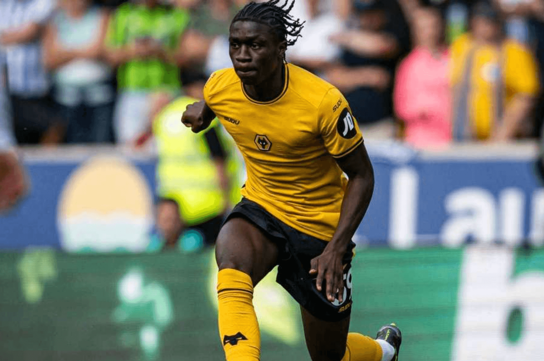 Mane in action for Wolves vs West Ham