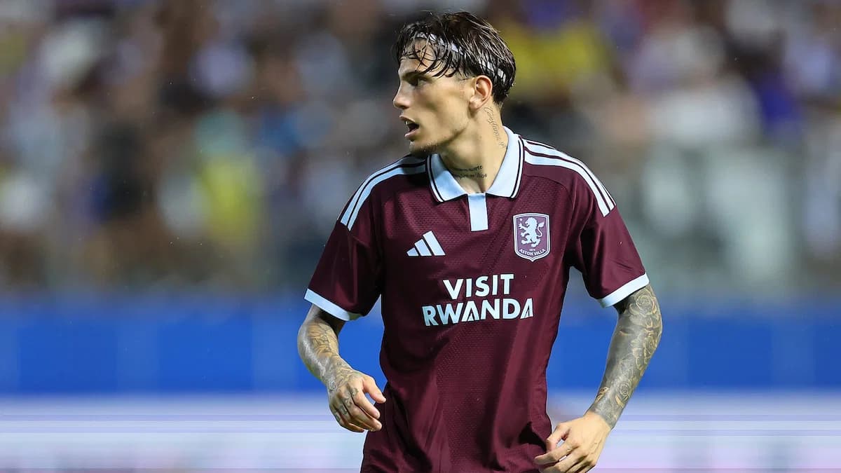 Alejandro Garnacho Aston Villa