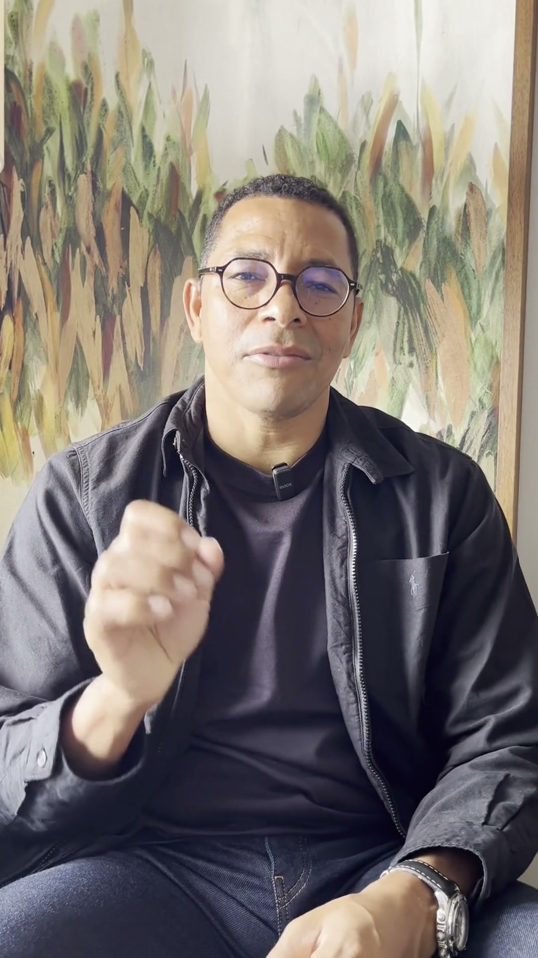 Gilberto Silva speaking to camera